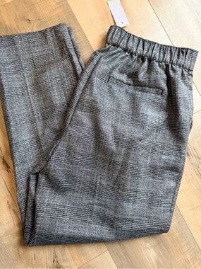 Ann Taylor Gray Plaid Trousers